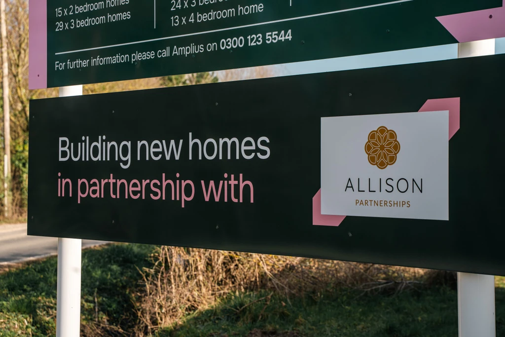 Manthorpe key handover Amplius-51