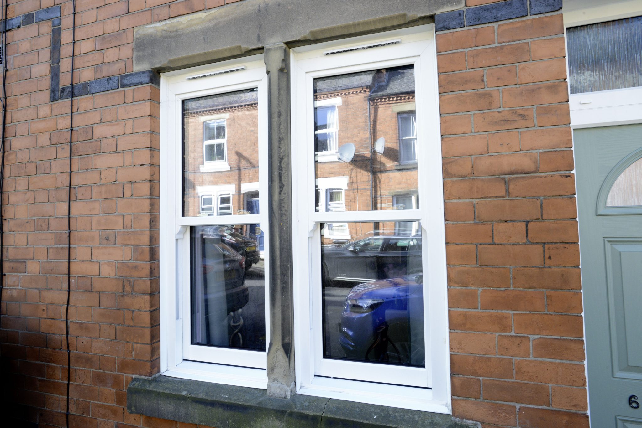 New double glazed windows installed at Dorothy and Gary's home