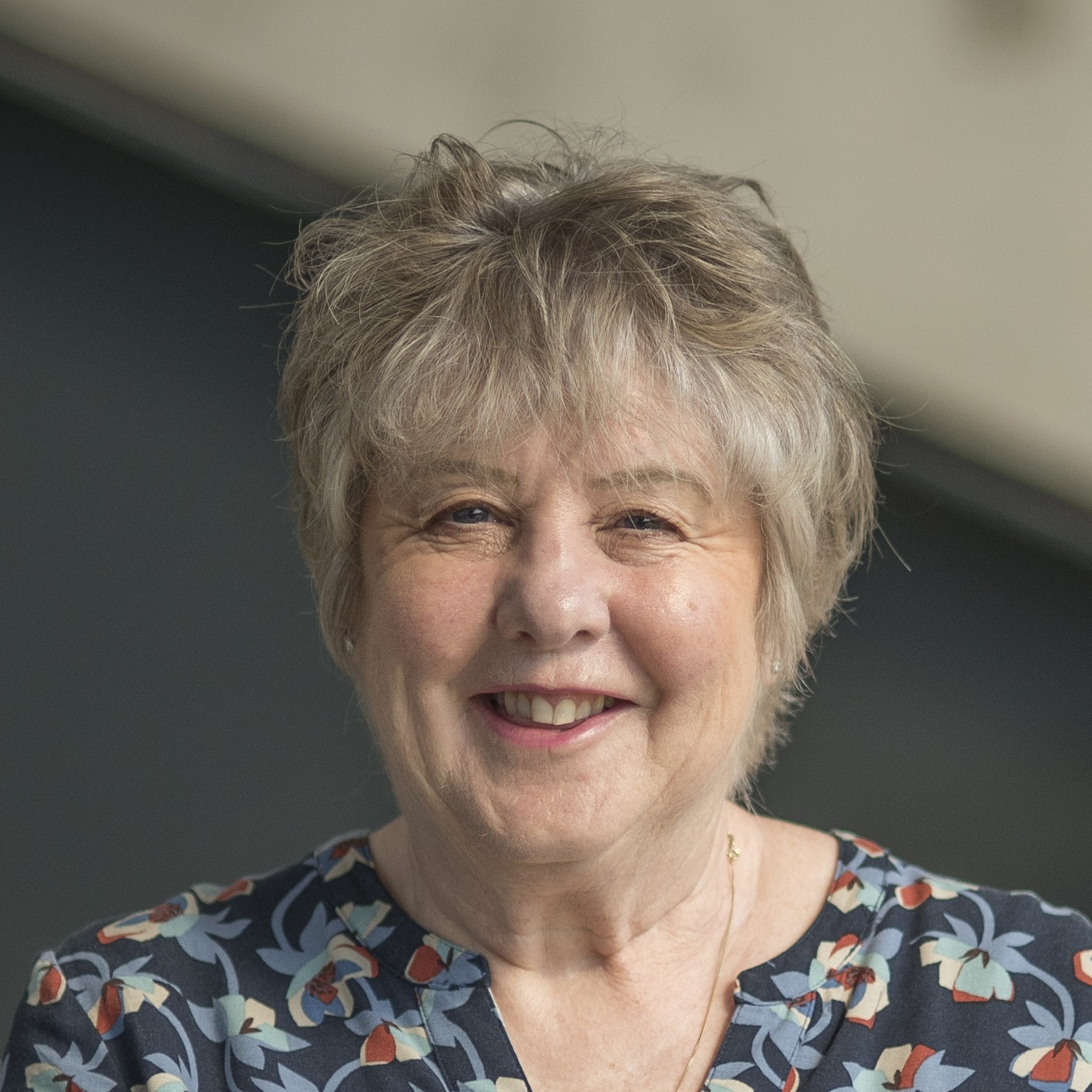 Elaine Barnes